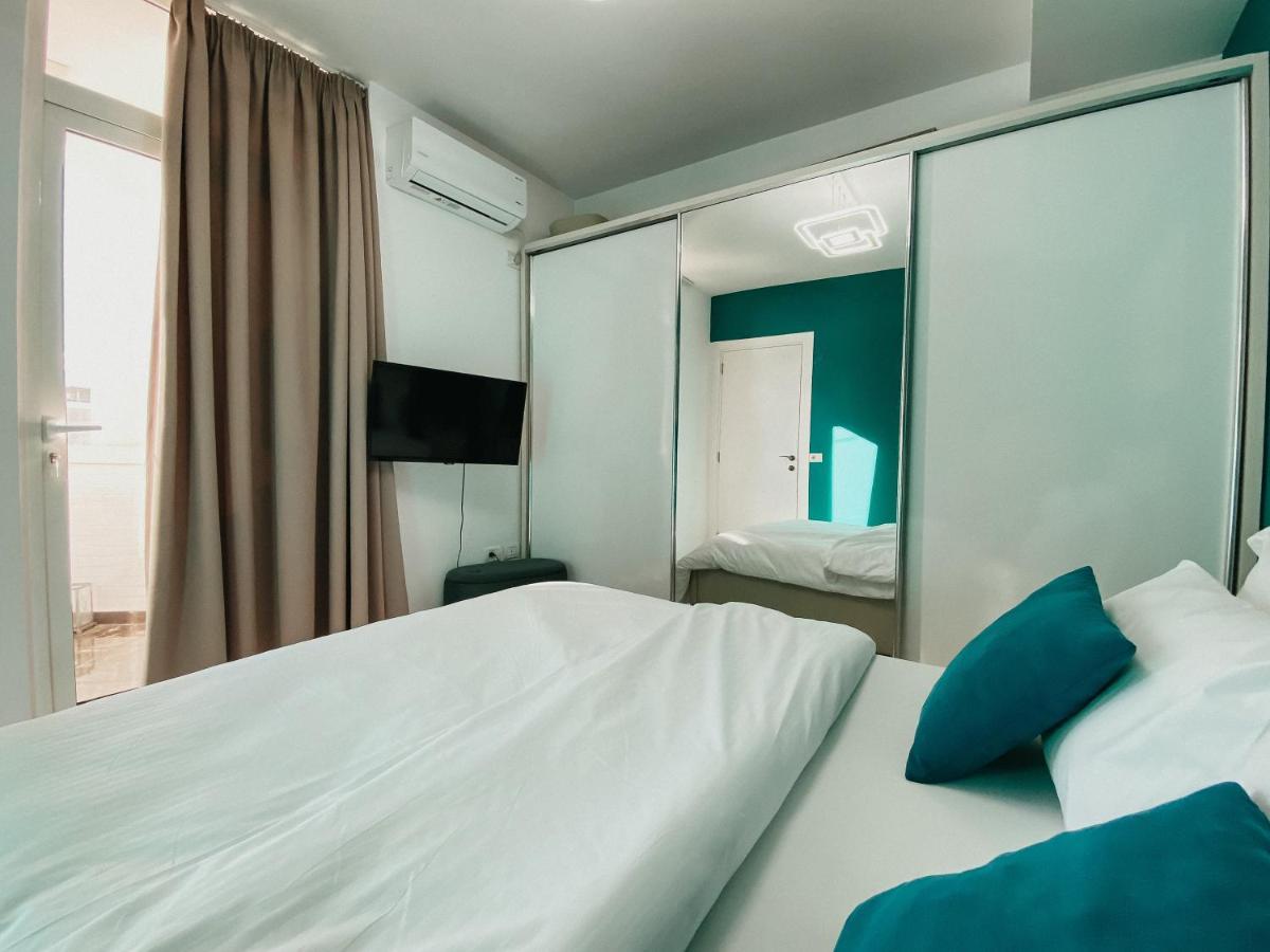 Ferienwohnung Train Station Modern App - The Nest Tirana Exterior foto